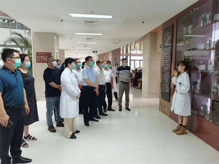 參觀學(xué)習(xí)拓思路，交流借鑒促發(fā)展 | 信陽市中醫(yī)院赴蘇州市中醫(yī)醫(yī)院交流學(xué)習(xí)