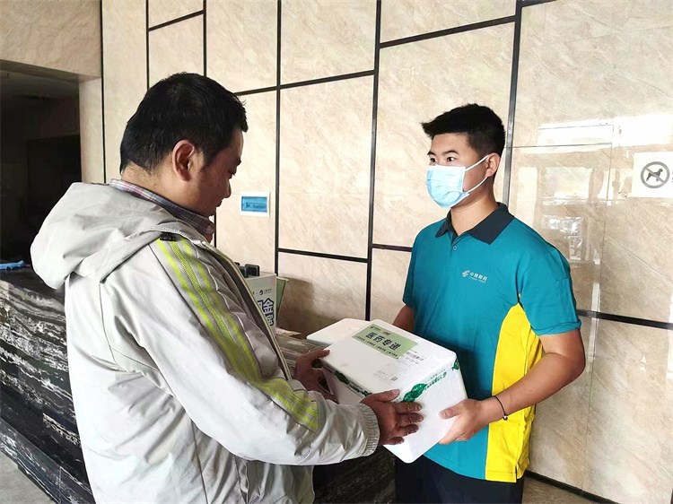 省時省心！我院代煎中藥市區(qū)內(nèi)免費(fèi)快遞到家啦！